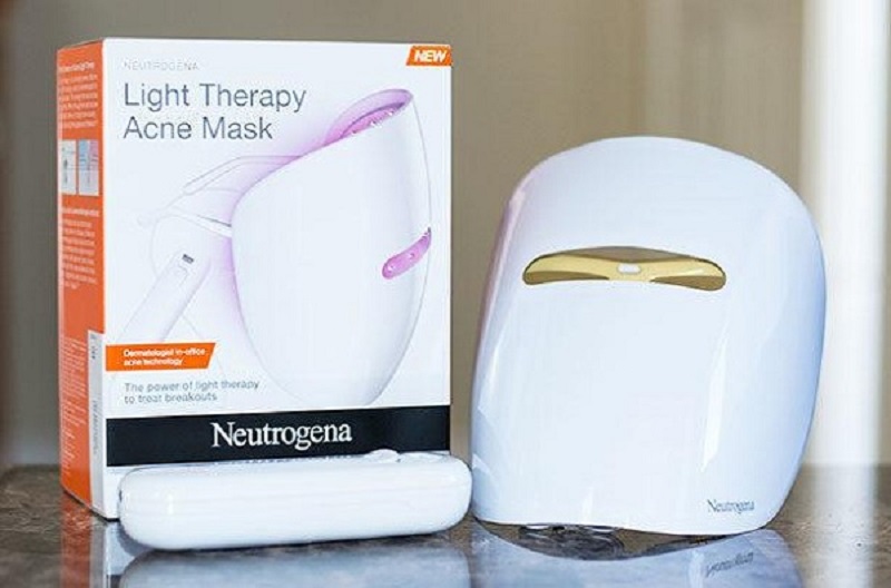 Neutrogena Bio-Light Mask helps regenerate skin, improve tired appearance