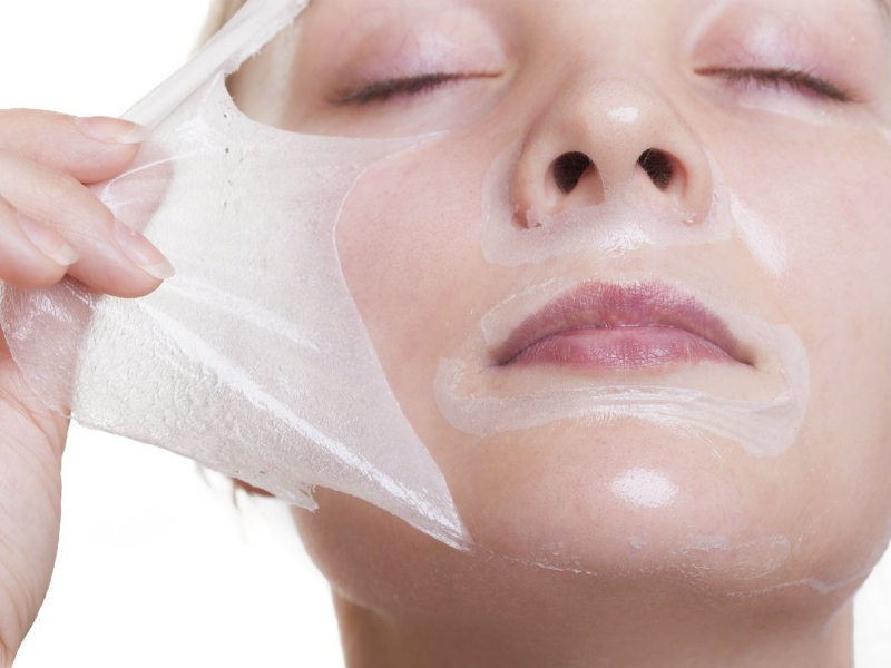 This biological peel can assist in clearing and minimizing pores.