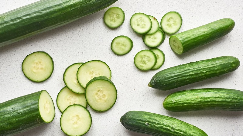 Treat dark underarms after giving birth with cucumber