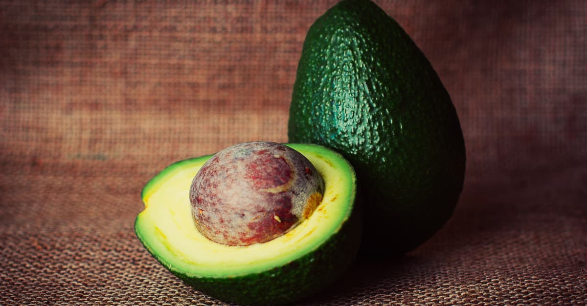 Avocado is a rare fruit that is rich in fiber but has an extremely low glycemic index.