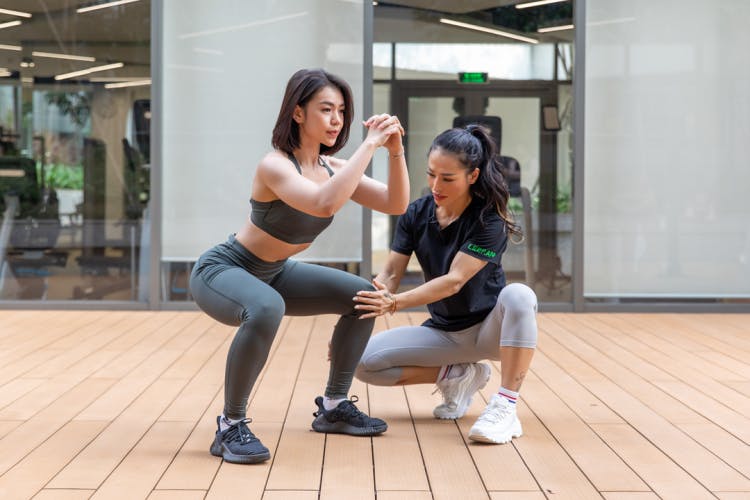 Regularly changing your gym exercises in a flexible manner will make your fitness journey less monotonous and more engaging.